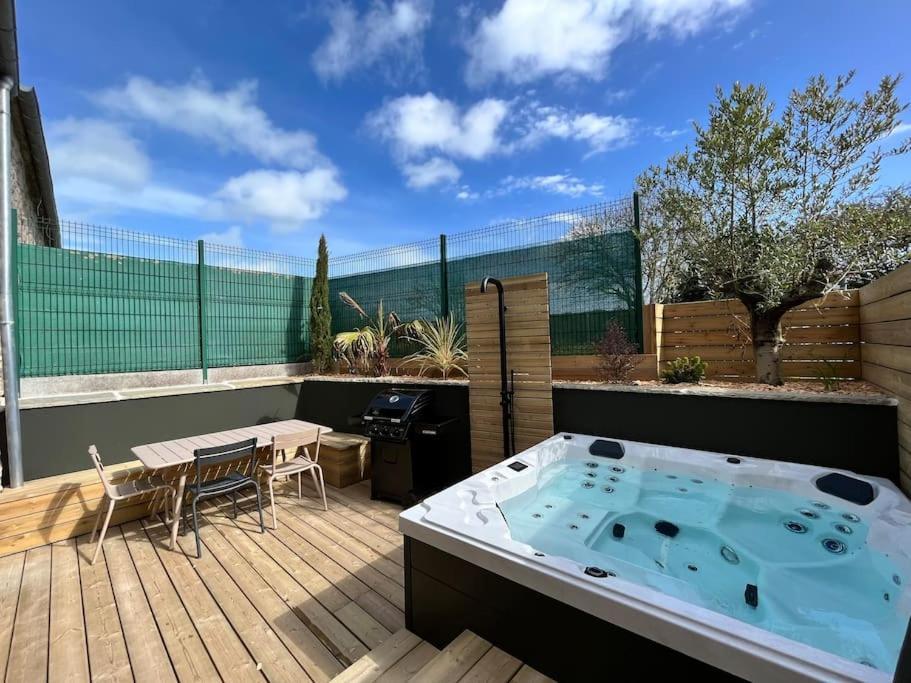 Douceur De Vivre En Bord De Mer - Jacuzzi Et Cheminee Saint-Coulomb Zewnętrze zdjęcie